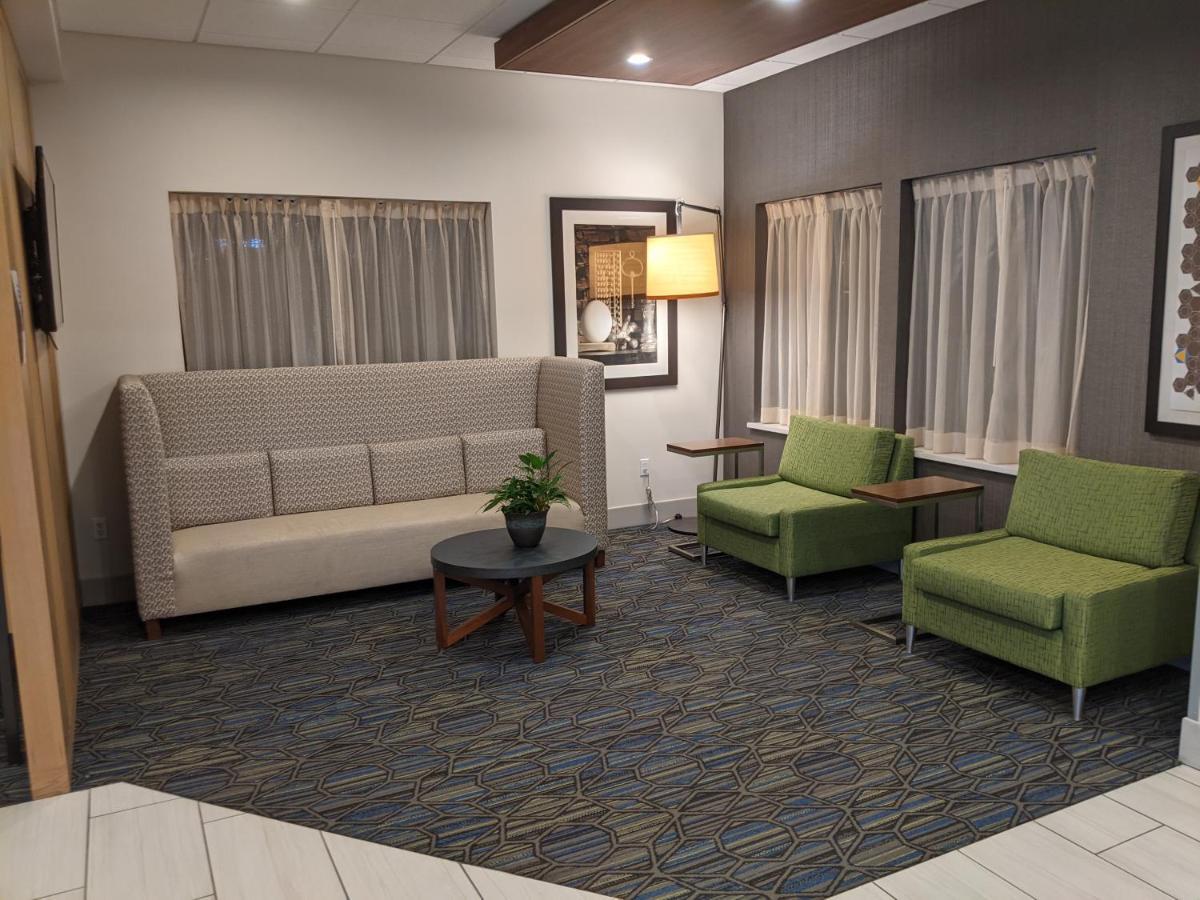 Holiday Inn Express South Burlington By Ihg Екстер'єр фото