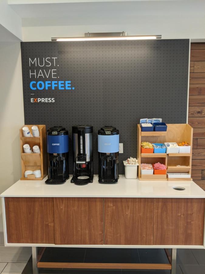 Holiday Inn Express South Burlington By Ihg Екстер'єр фото